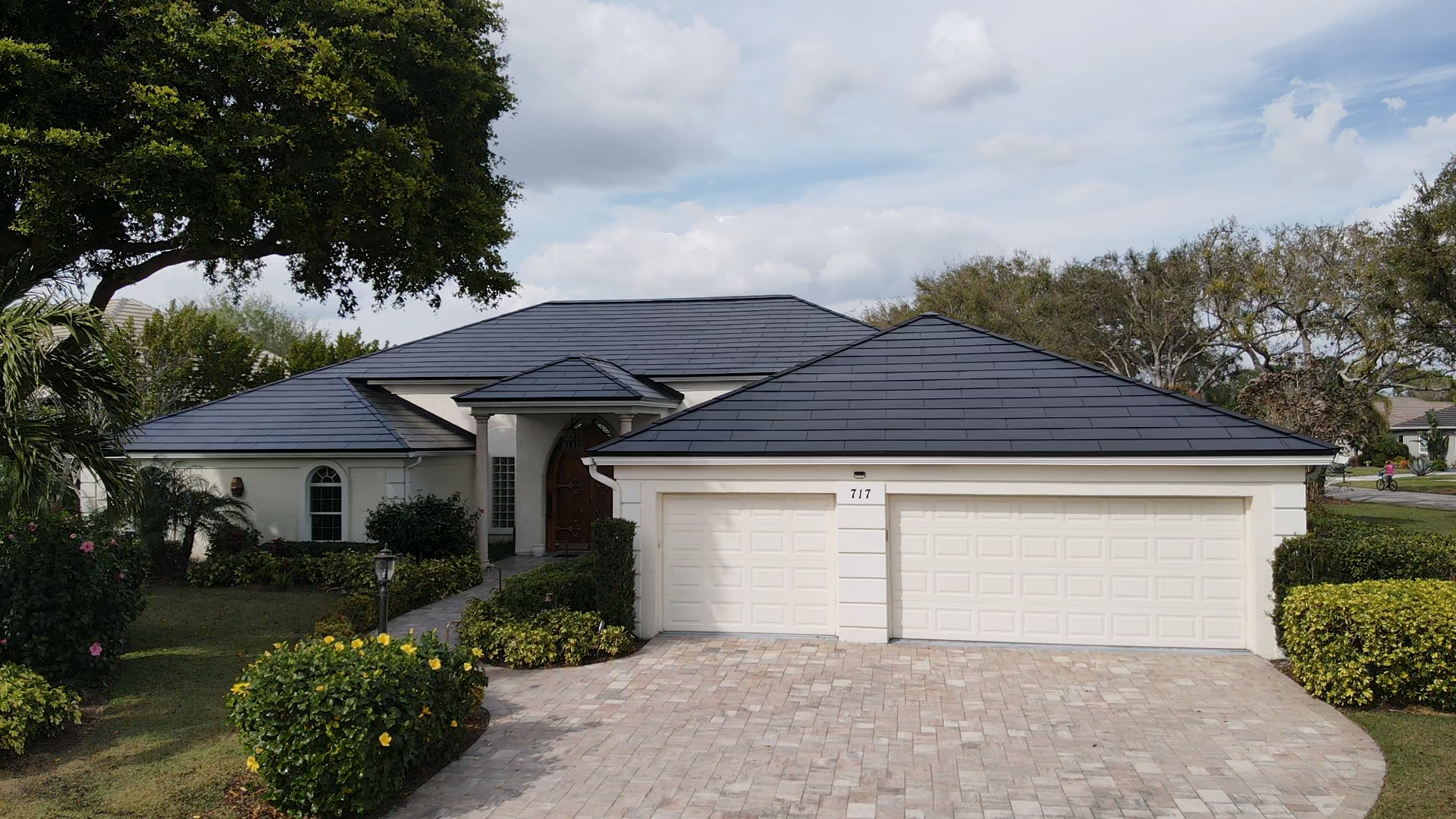 Pelican Bay finished roof